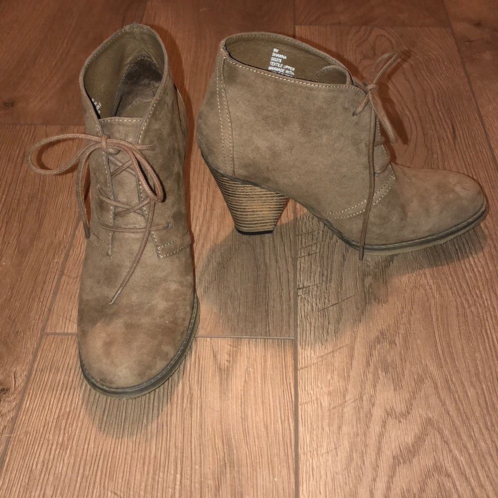 Women’s booties